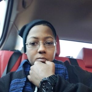 Meet your Posher, Kisha